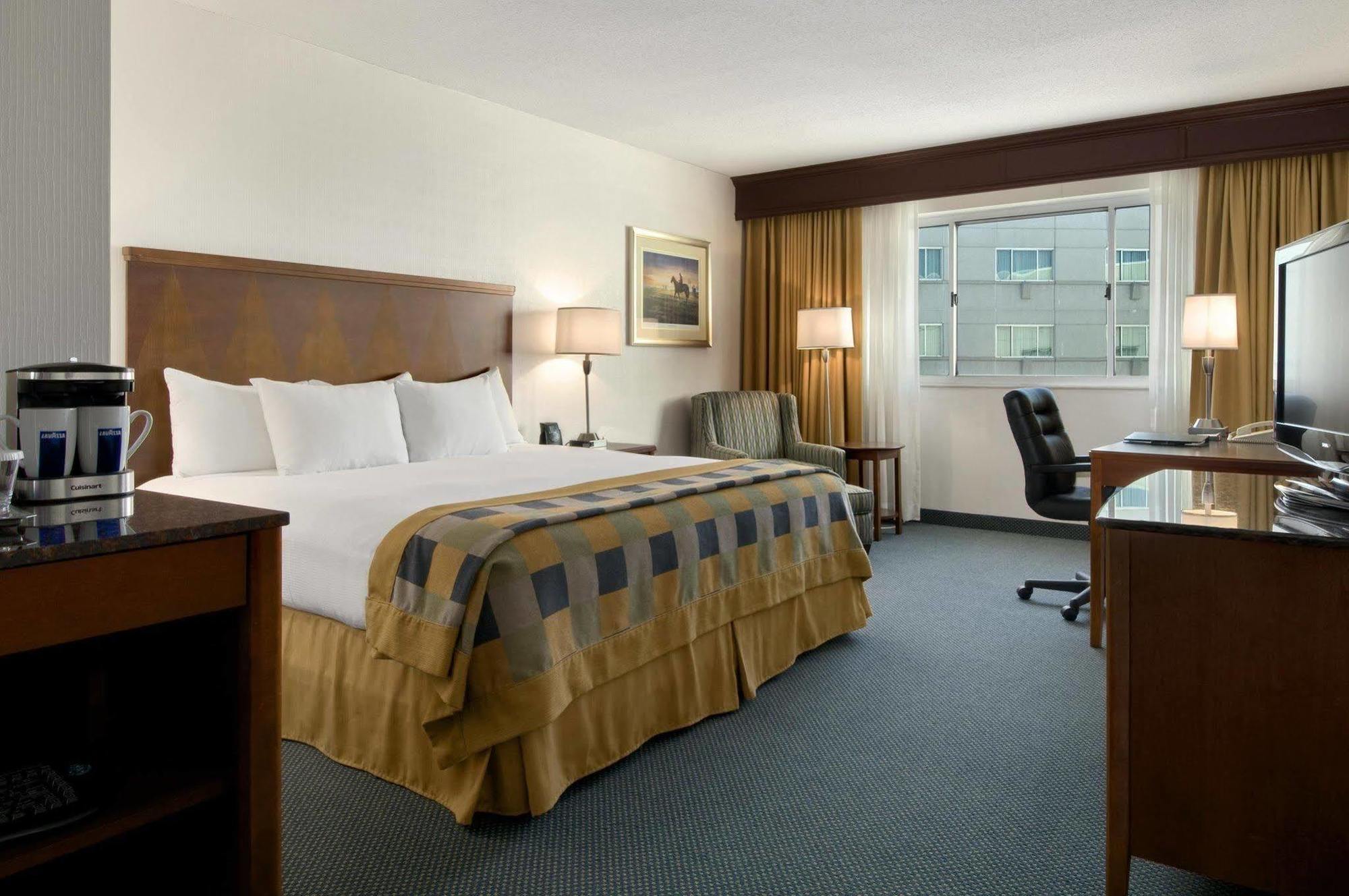 Hilton Cincinnati Airport Florence Exterior foto